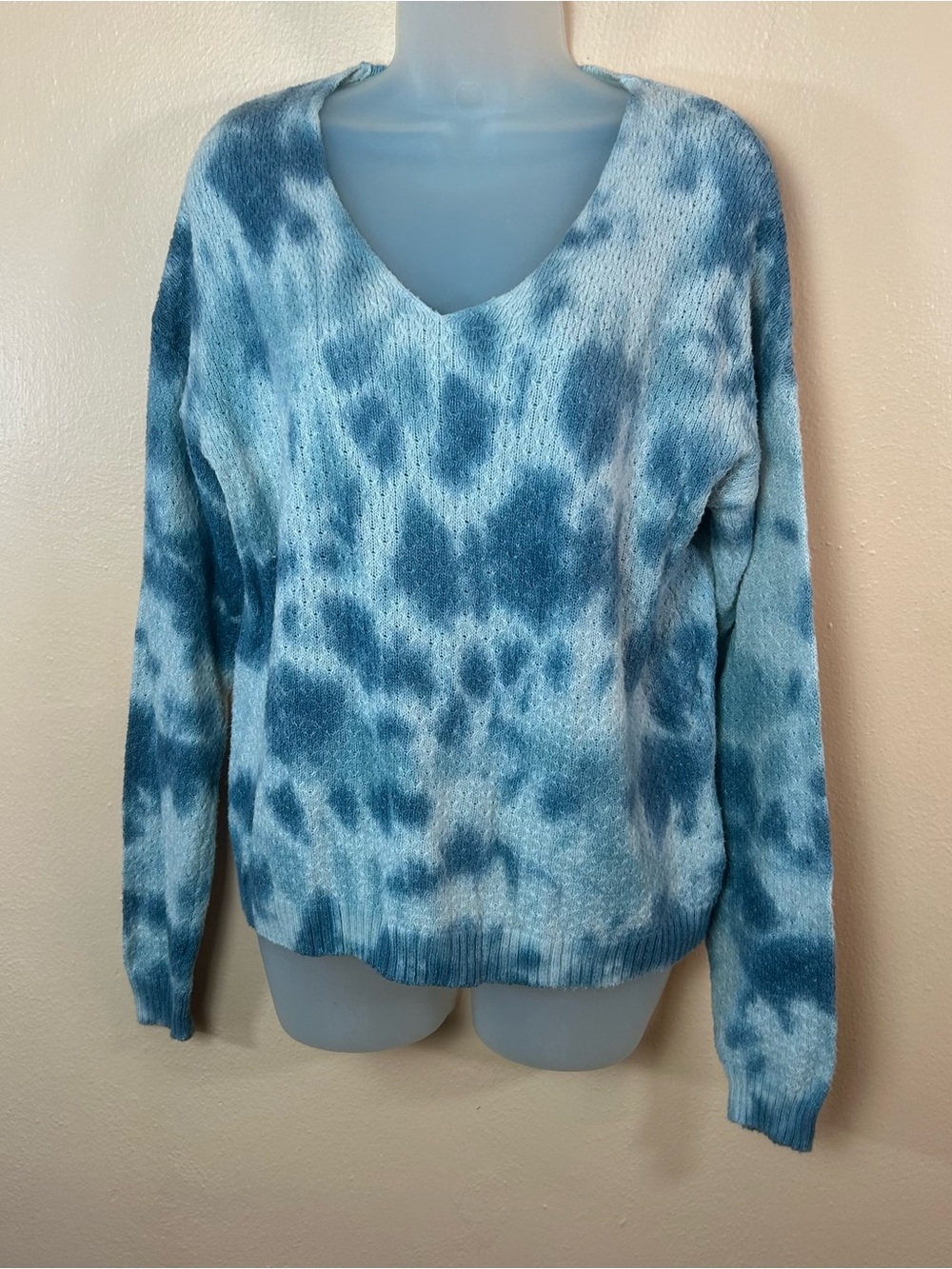 Knox Rose Blue Tie Dye V-Neck Pointelle Lightweight Sweater Women M